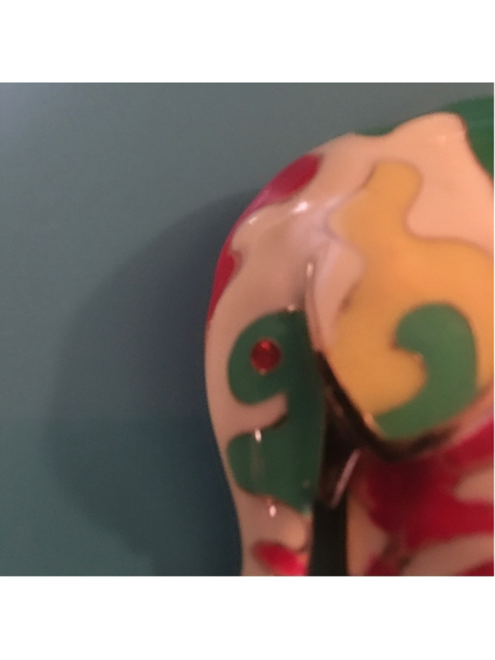 ELEPHANT BROOCH LIKE NEW CONDITION - Picture 4 of 4